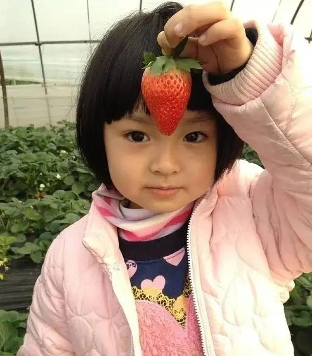 凭借《城南旧事》中“英子”一角一夜成名的沈洁为何销声匿迹了？