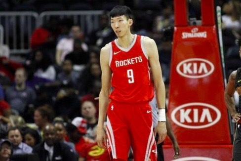 为什么周琦能进nba(周琦凭啥能被NBA看上？除了中国市场，选秀报告曝光这两点很重要)