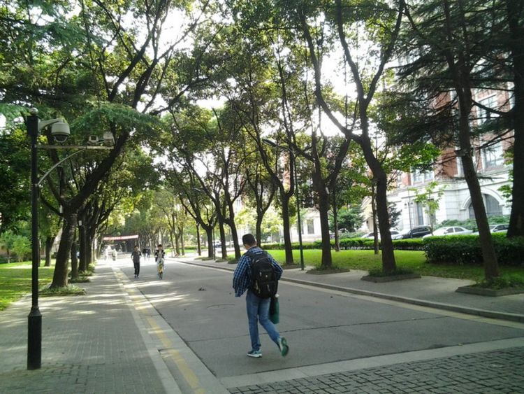 走进上海理工大学