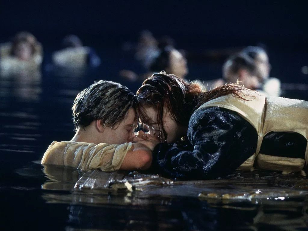 《泰坦尼克号》万字幕后解析，无论过去多少年，这部电影就是个奇迹