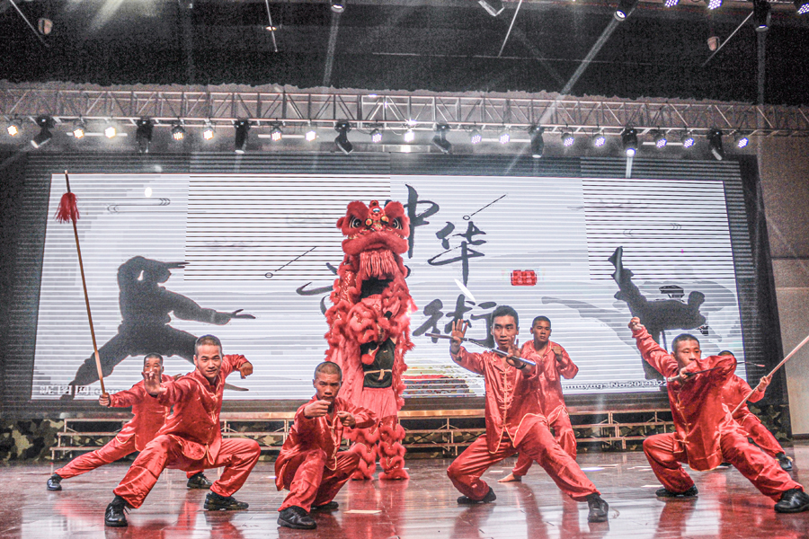 献礼华诞 | 解放军及武警部队“双节”晚会大联欢