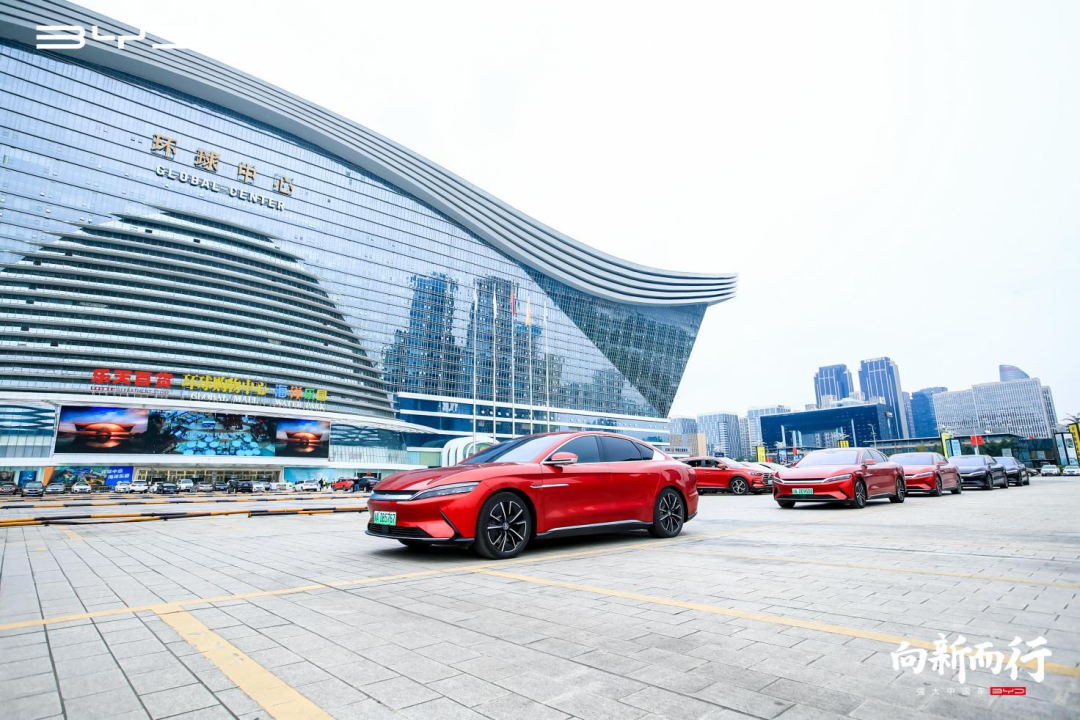 不选豪车选比亚迪？听听美女车主怎么说｜汉EV 车主说