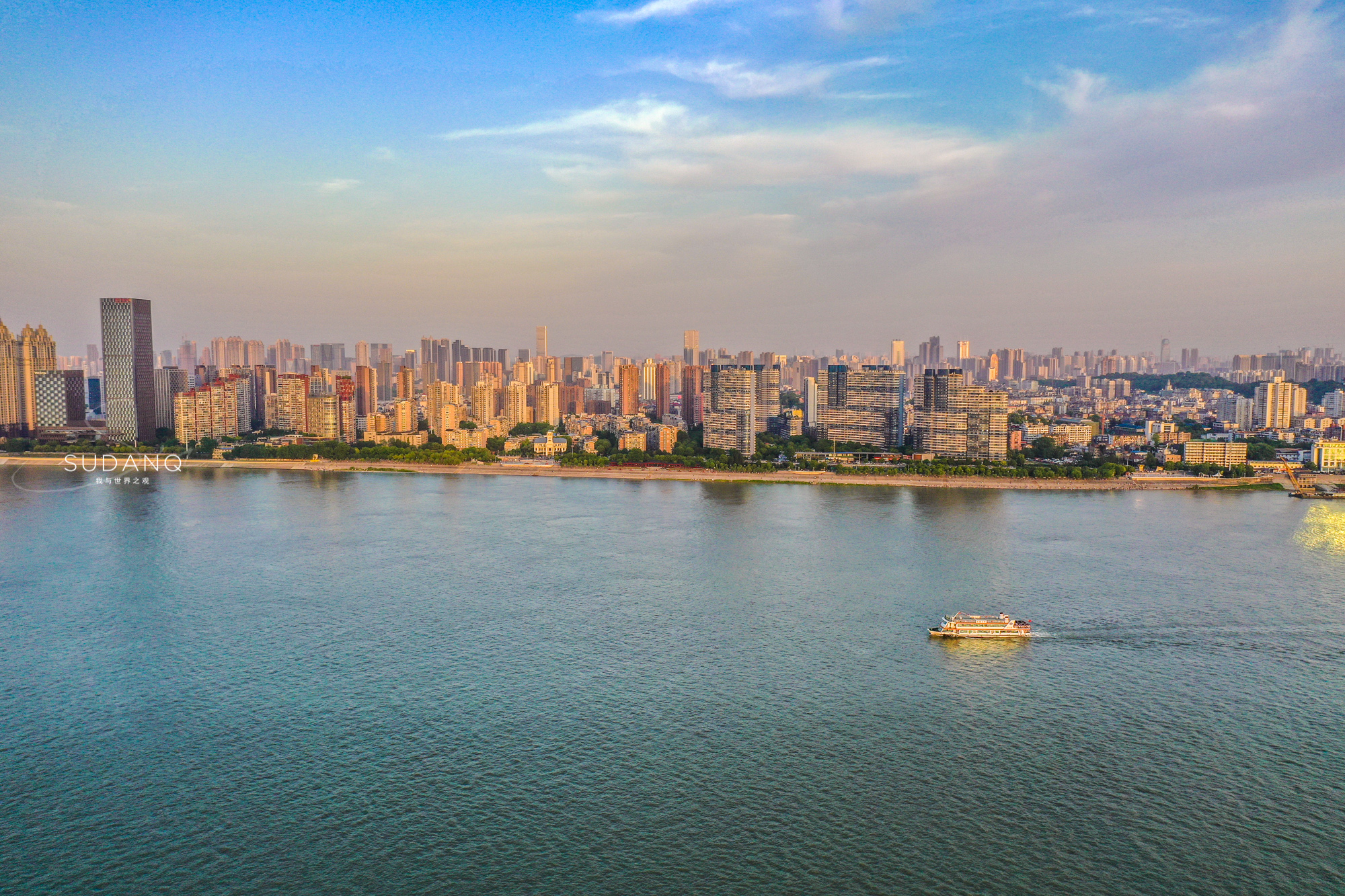 中国江城中的独一无二