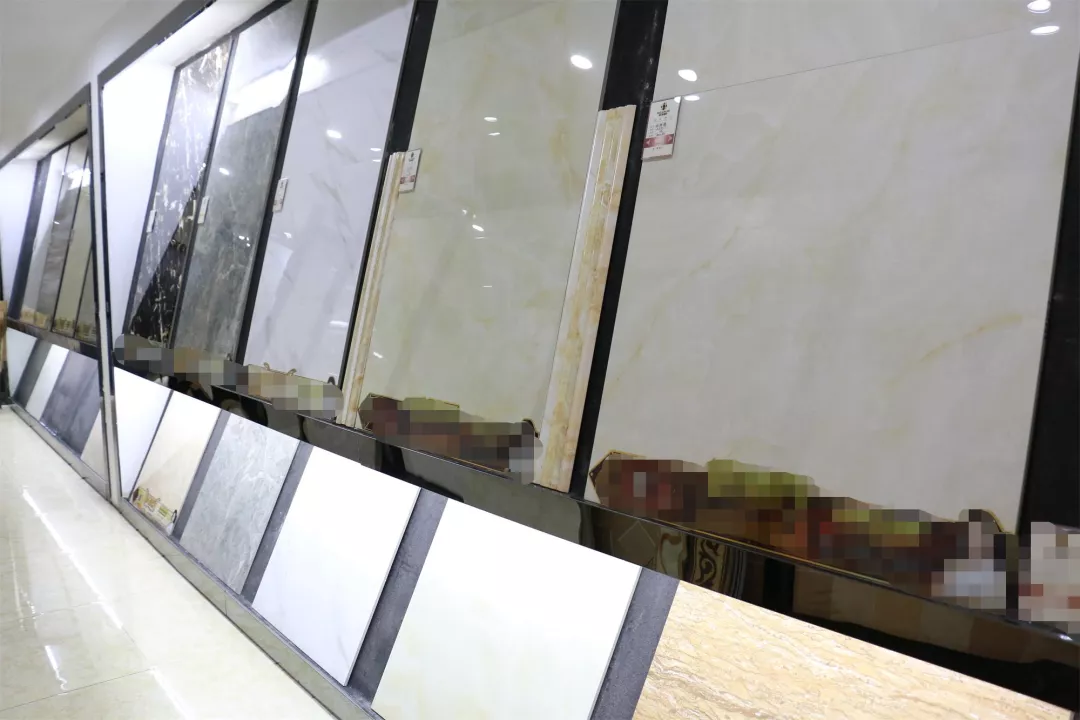 一年卖3个亿还是没钱赚!有瓷砖批发商转型卖海鲜