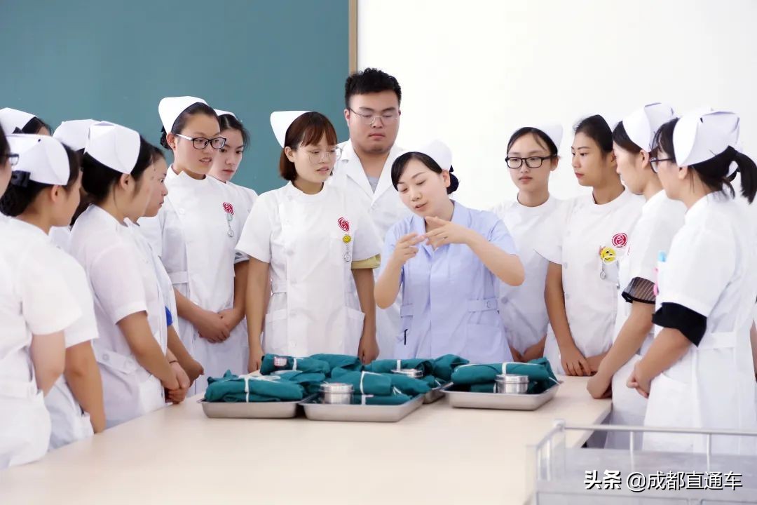 花开的季节·一起爱上文理