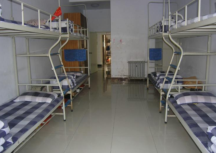 大学宿舍等级划分，从豪华到寒酸对比相当明显，看你属于哪一档？