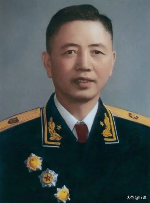 开国少将担任红色大管家，100岁辞世，一生传奇一生秘密
