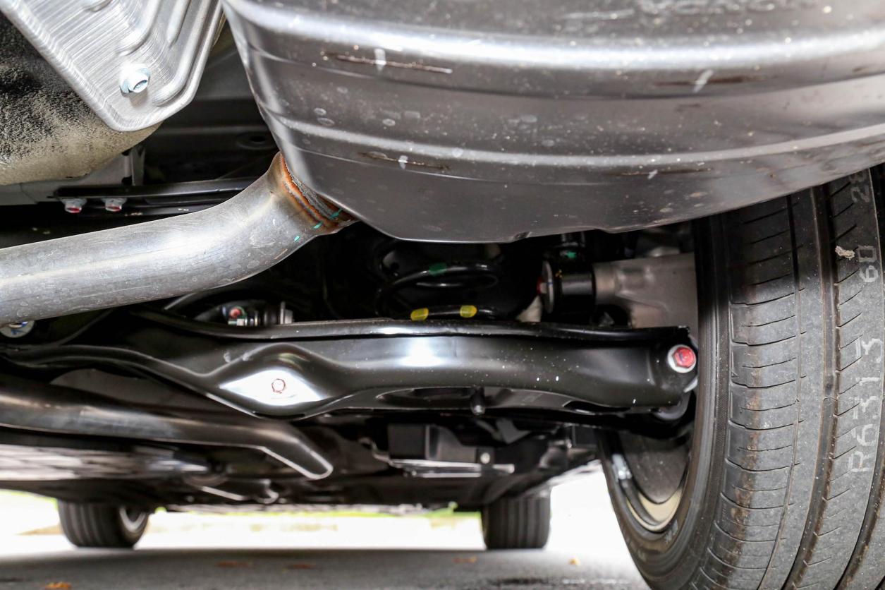 开完本田雅阁，再换上大众迈腾，车主：终于明白日系与德系的差距