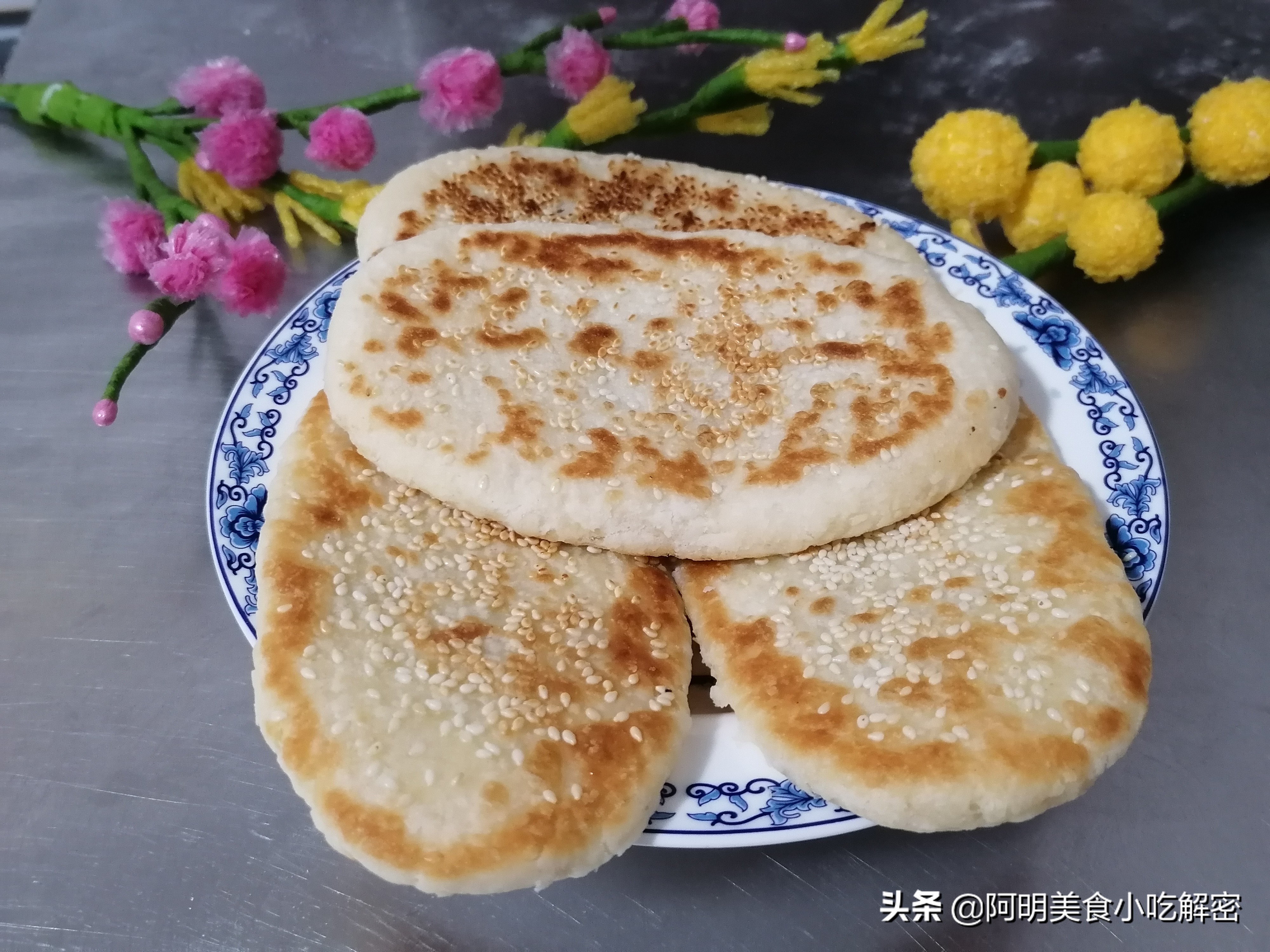 牛舌饼里面是什么馅儿（教你牛舌饼香甜可口的做法）