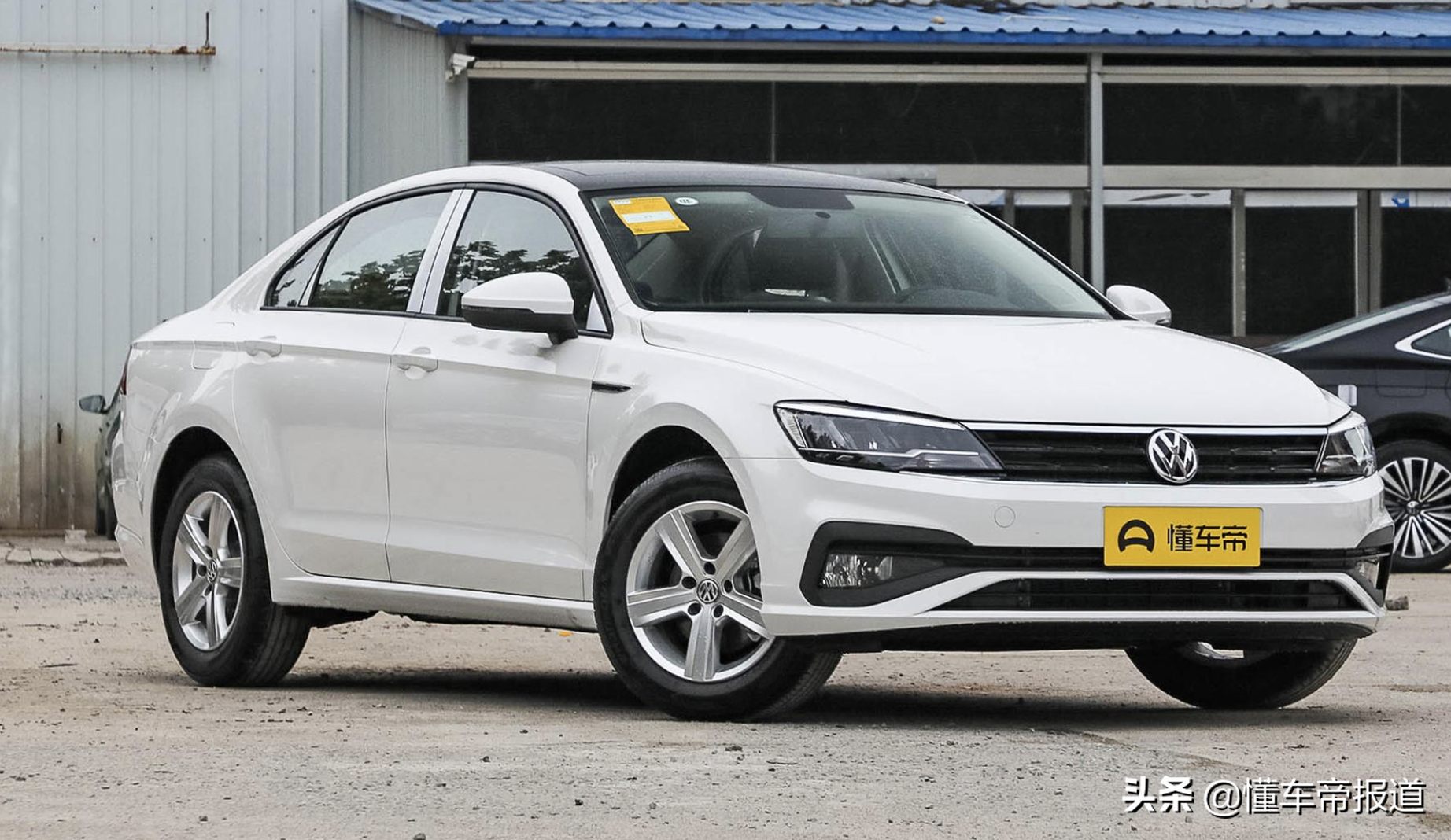 新车 | 疑似大众凌渡路测实车曝光，溜背设计，轴距加长