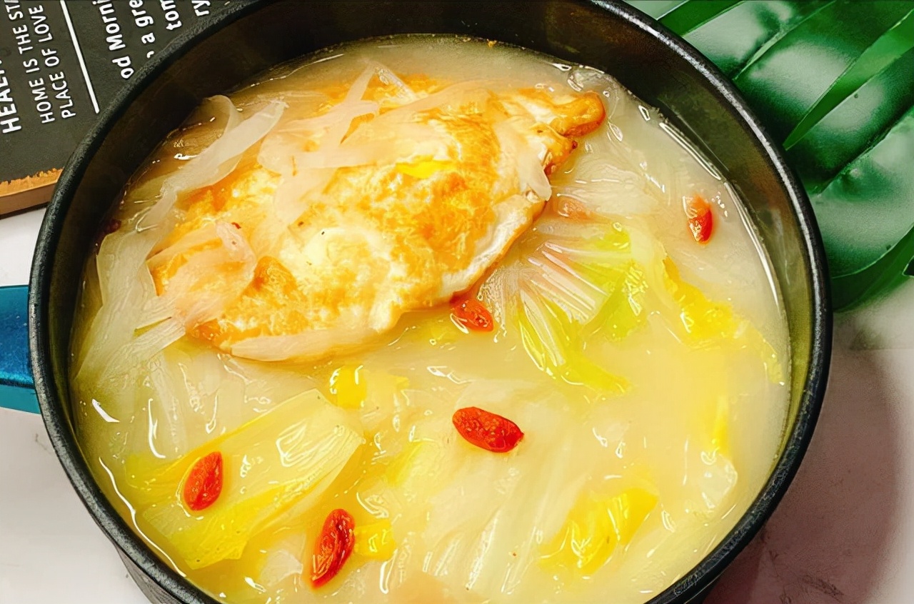 童年的味道:萝卜白菜汤,营养丰富,简单易学