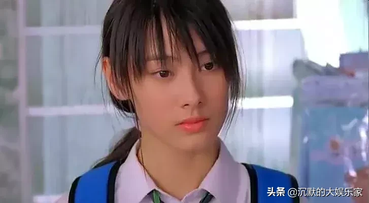 被豪门“抛弃”的梁洛施,真的很惨吗?