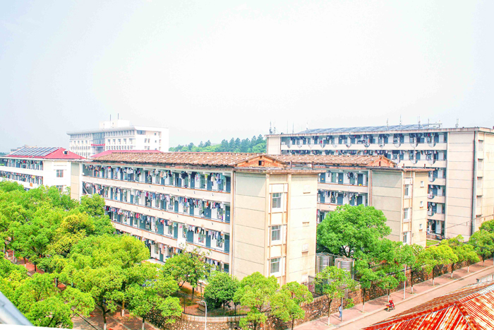 这所由毛泽东亲自倡办的大学，坐拥6大