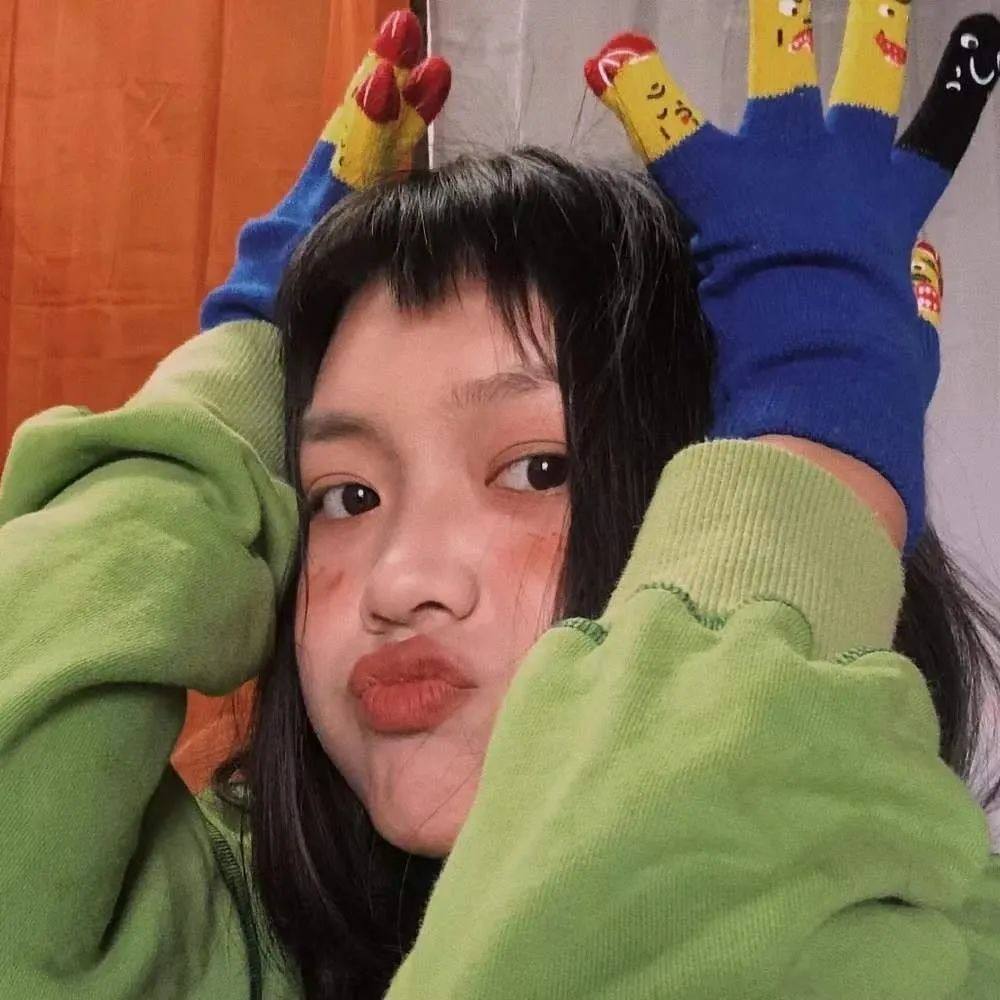 女生头像:想谈恋爱,谁提分手头发就掉光的那种 -今日头条