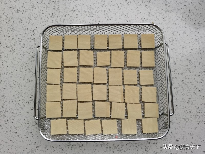 成本便宜，做法简单，豆皮的殿堂级做法
