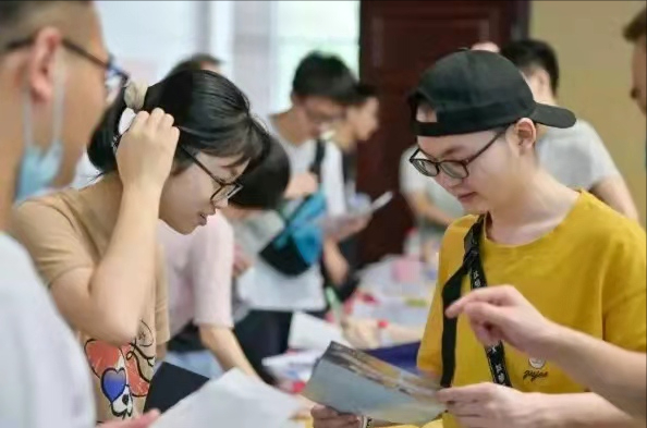 工科985高校“爆冷”，投档线460分，还有大量空余名额