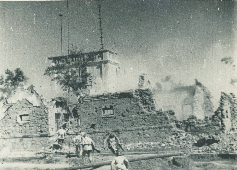 济南战役，毛主席任许世友为攻城总指挥，主席：此战若败自降三级