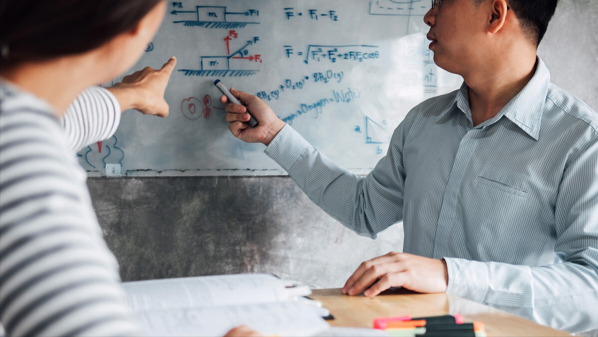 没考上公办高中，被一所民办高中录取，学费一万六，值得吗？