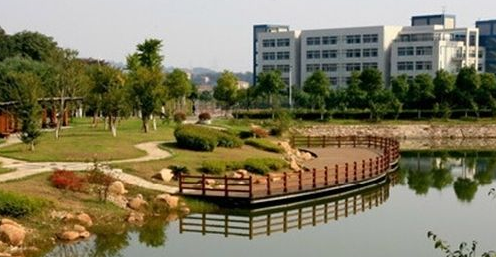 湖北经济学院2016-2018本科各省录取分数线（理工类）