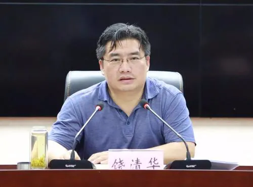 铅山至上饶汽车时刻表更新，前县委书记饶清华履新引关注