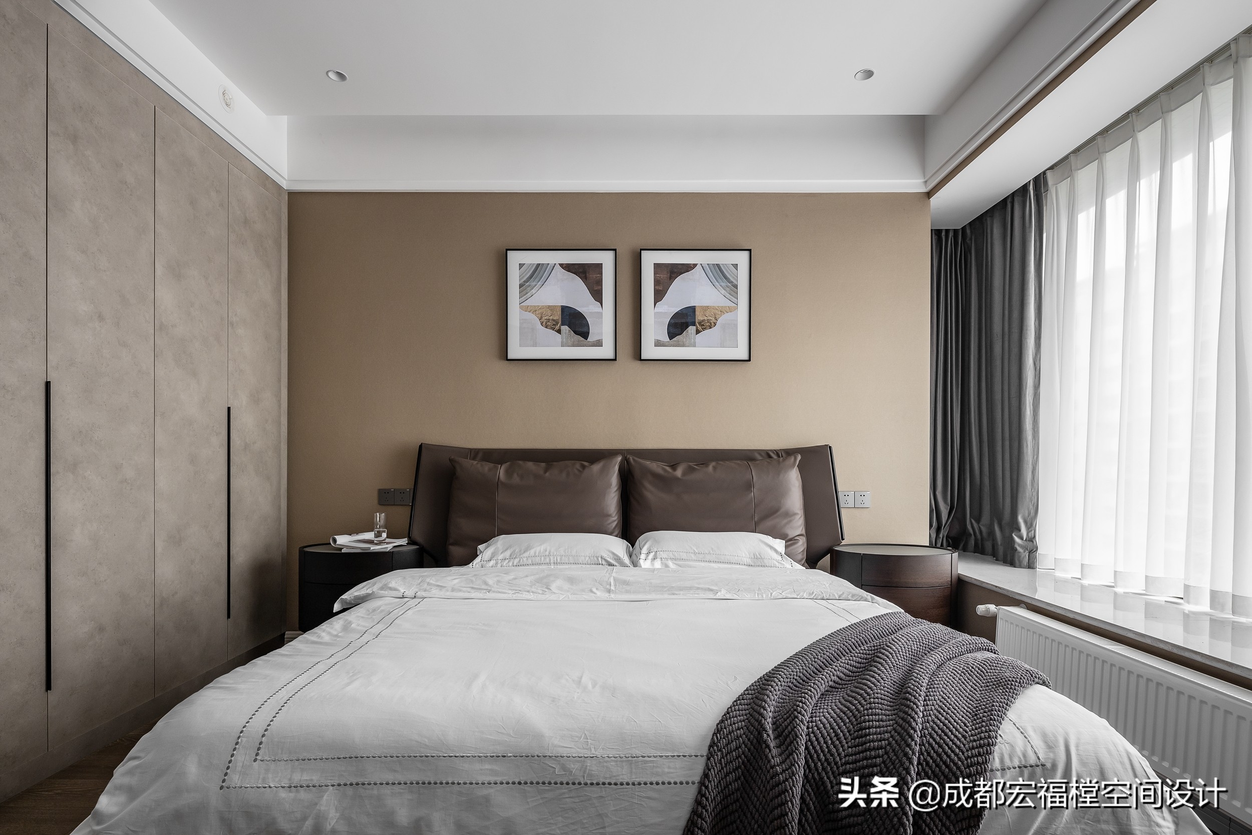 隐形门+三面满墙定制，打造180㎡六人居神级收纳空间