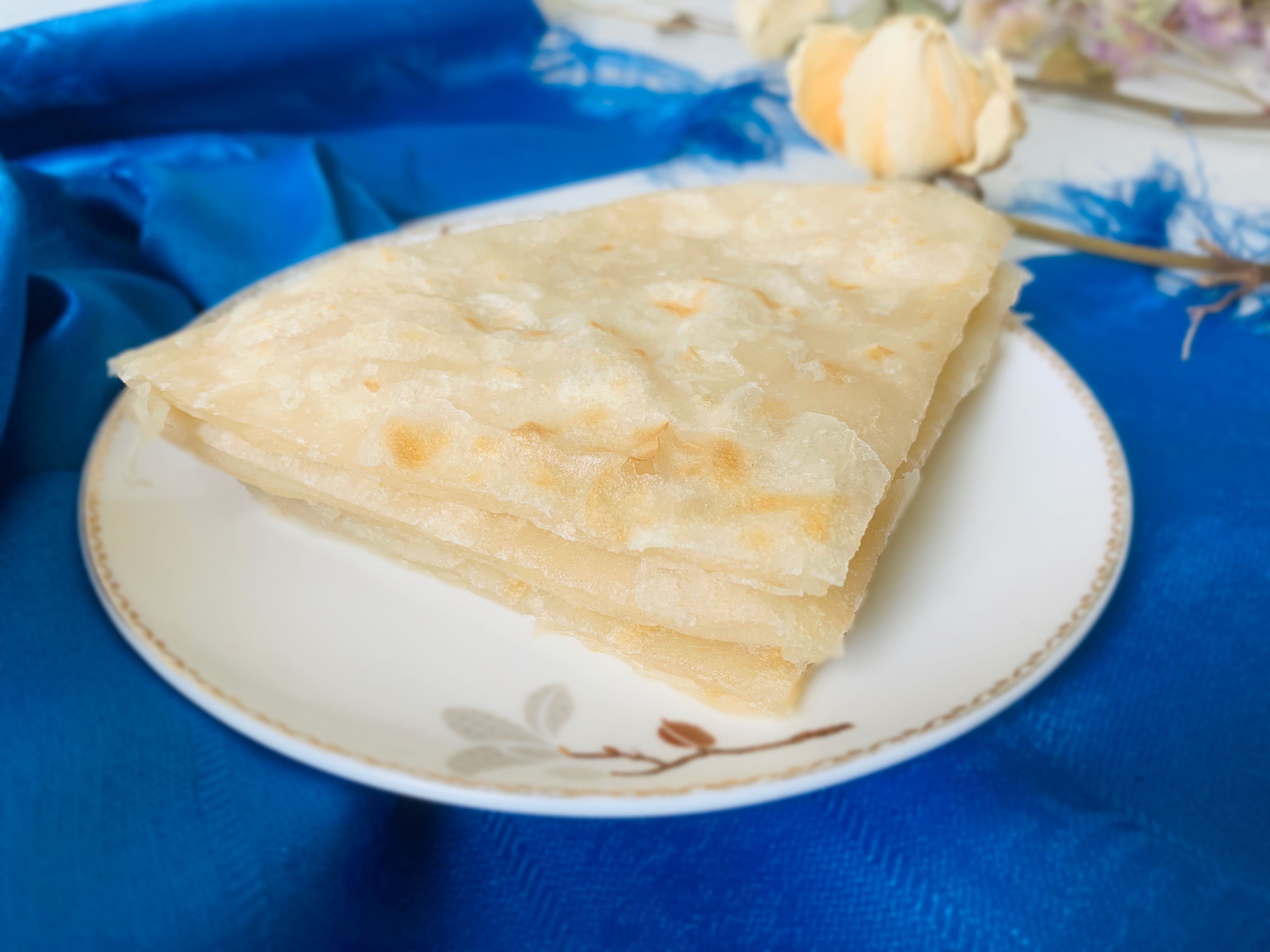 蒸饺、水饺、油饼、馅儿饼的面都咋和？一文读懂，做面食不再迷路