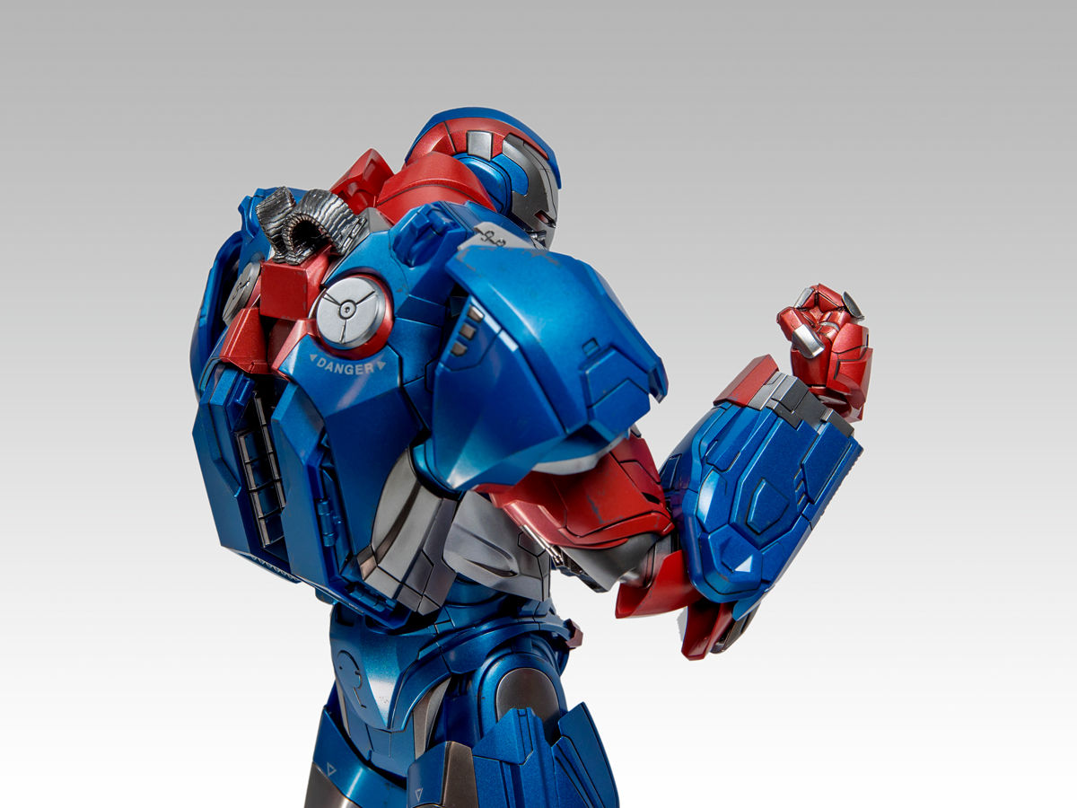 hottoys性价比最高的兵人(终局之战版钢铁爱国者人偶)-第13张图片