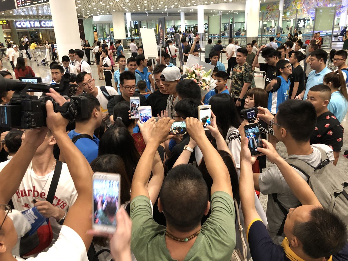 林书豪为什么不留在nba(宁愿距离NBA更远也要来中国！三大理由令林书豪披上首钢战袍)