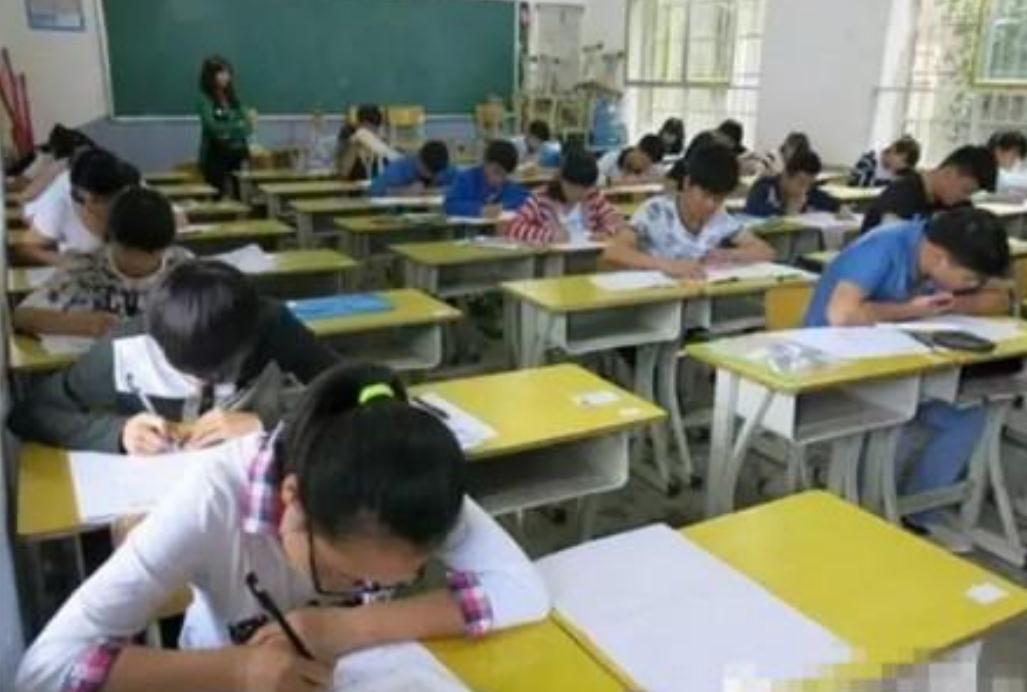 为何高考不可以迟到，却可以“提前交卷”？背后原因很暖心