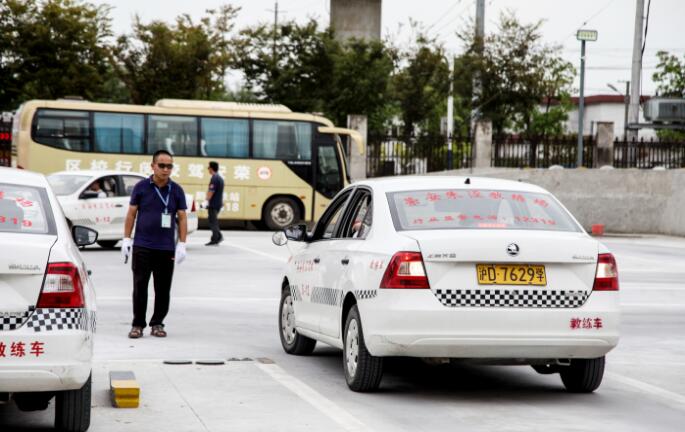 大学期间，含金量较高的3场考试，做好准备别错过