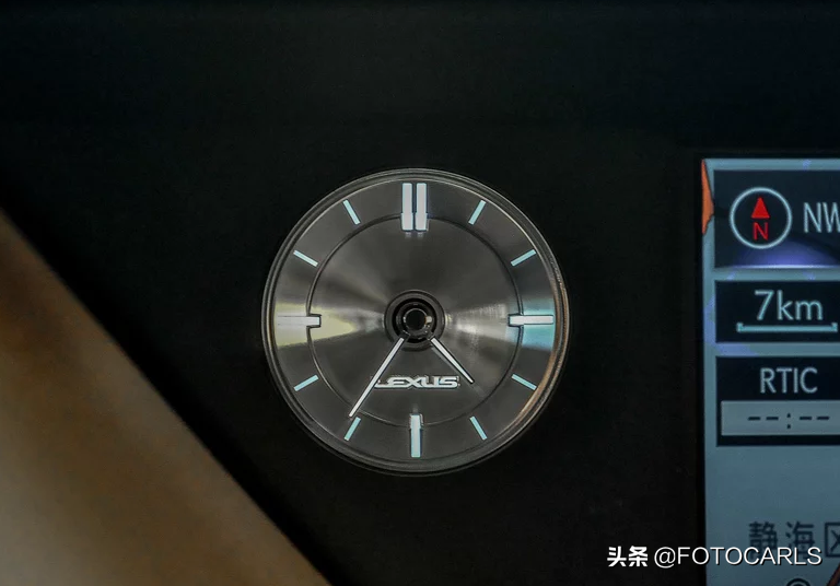 雷克萨斯LS350入门版，售价80万起，卖的就是颜值和品质？