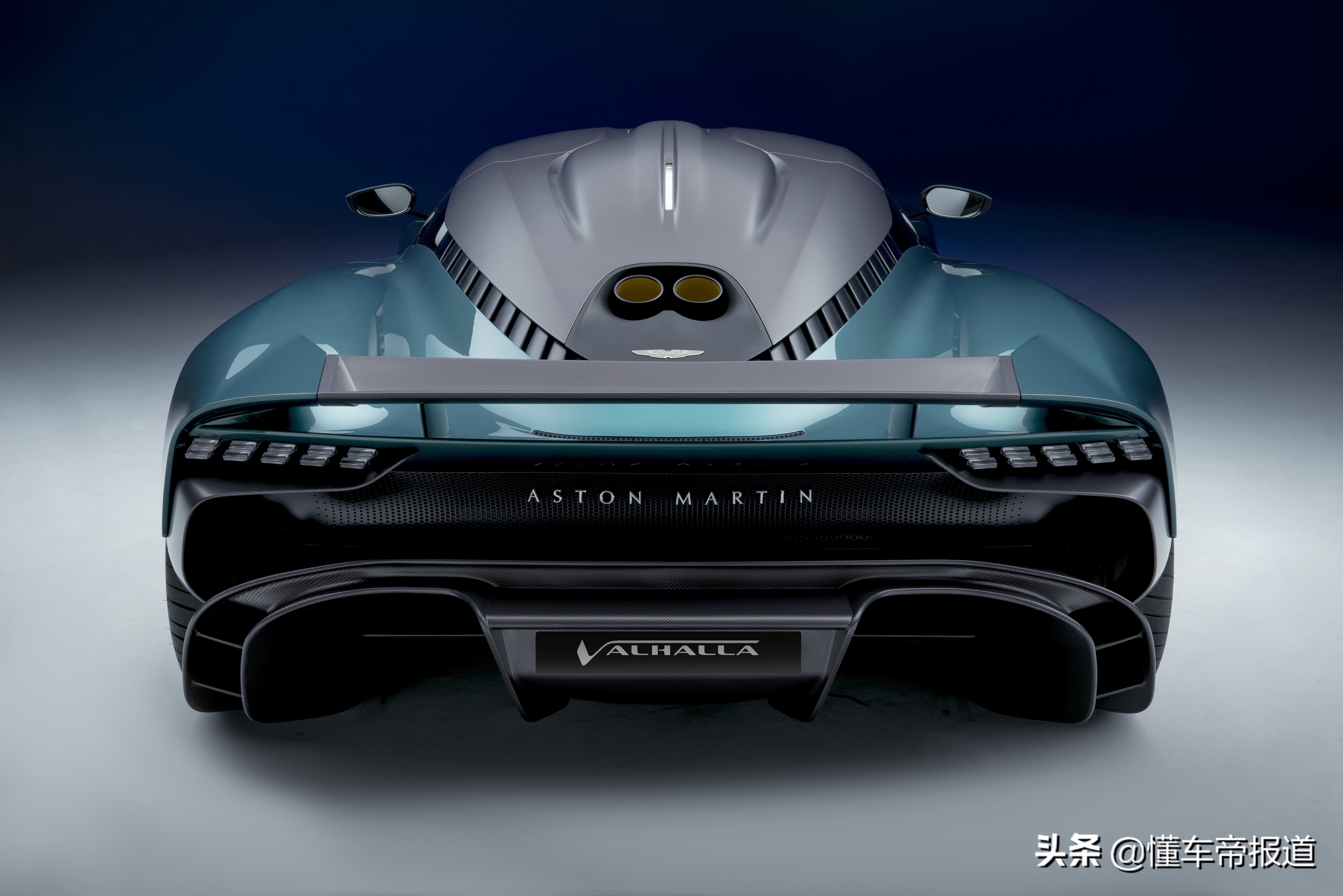 新车 </p><p>　　 直面法拉利SF90 Stradale？阿斯顿·马丁Valhalla量产版发布