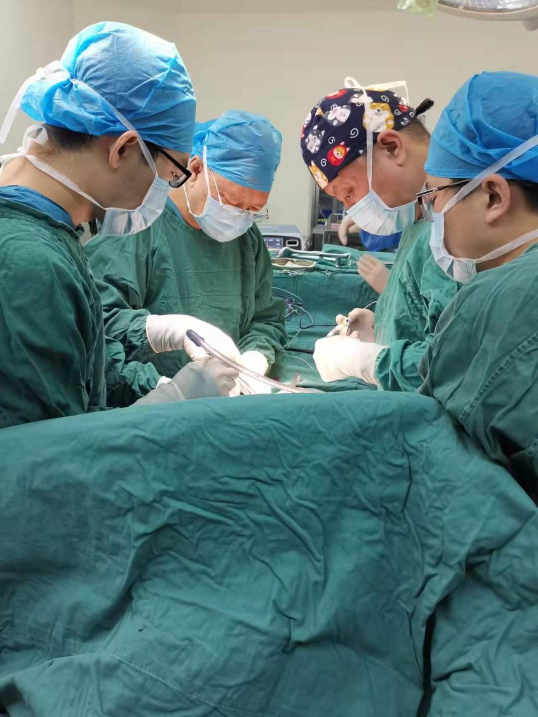 西安市红会医院消化外科完成医院首例胰十二指肠切除术