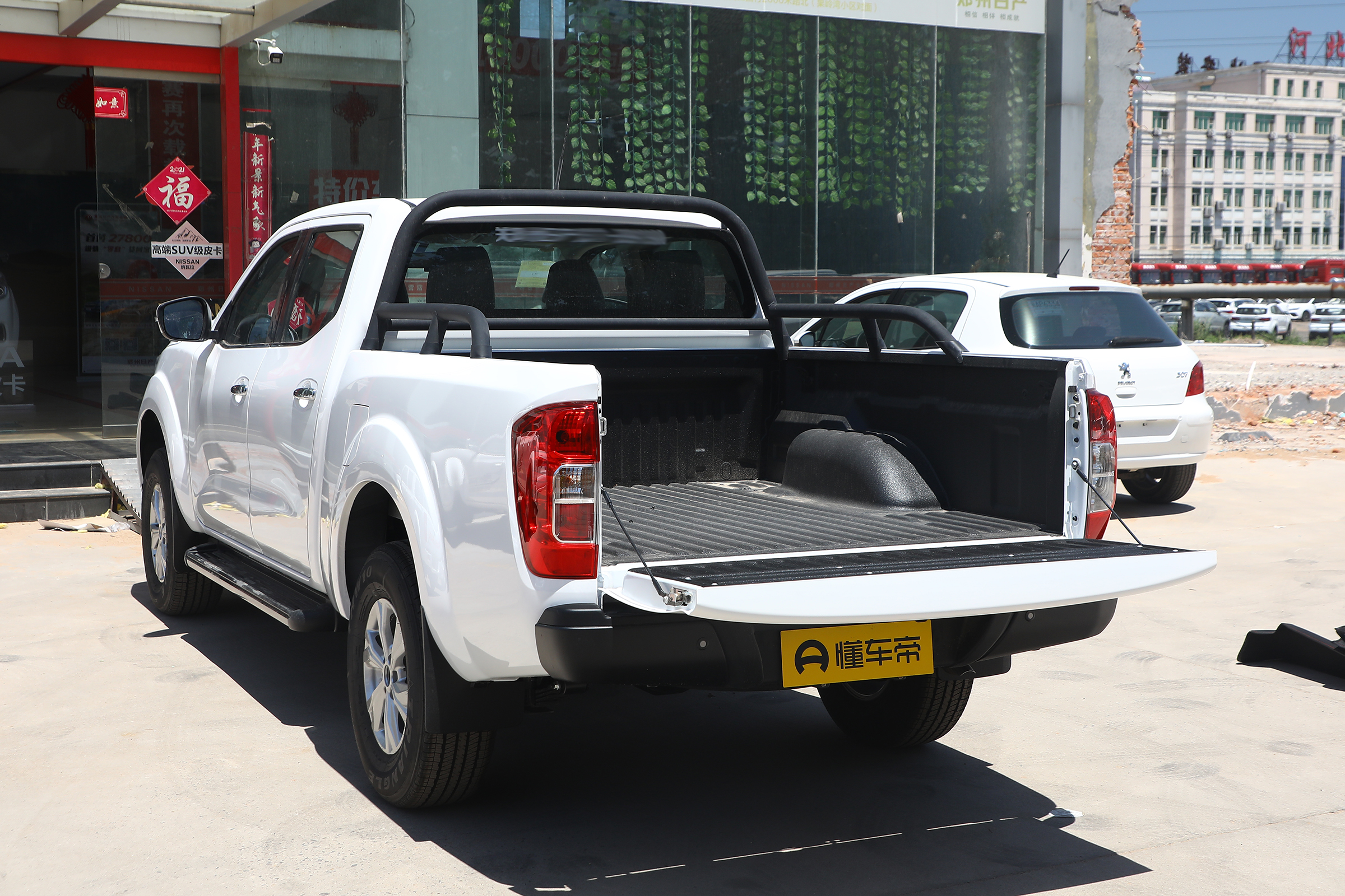 新车｜加装后桥伊顿差速器，车身自带贴花！锐骐6都市版上市