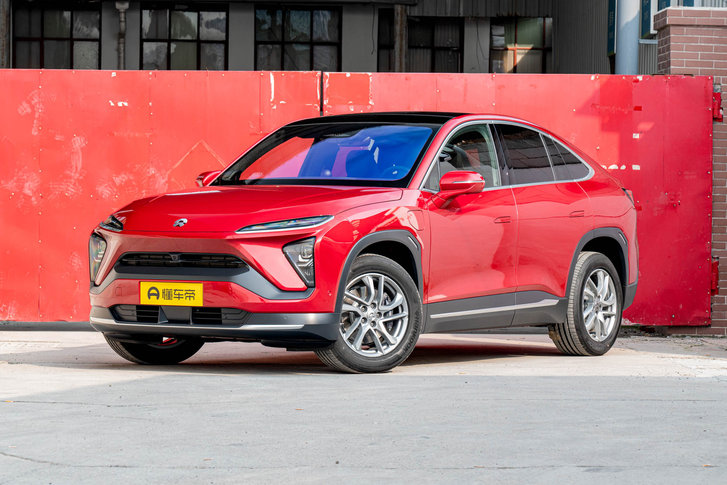 新车｜轿跑车型，续航达500公里，竞争Model Y！大众ID.5 GTX预告图
