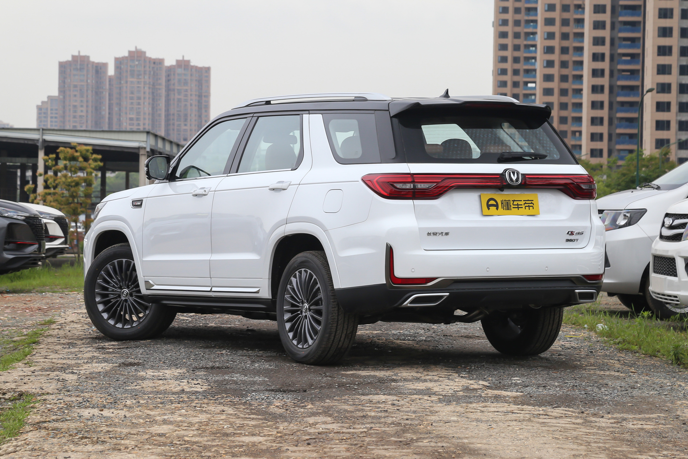 2021款长安cs95养车成本分析,每月仅需1980元?--知识财经