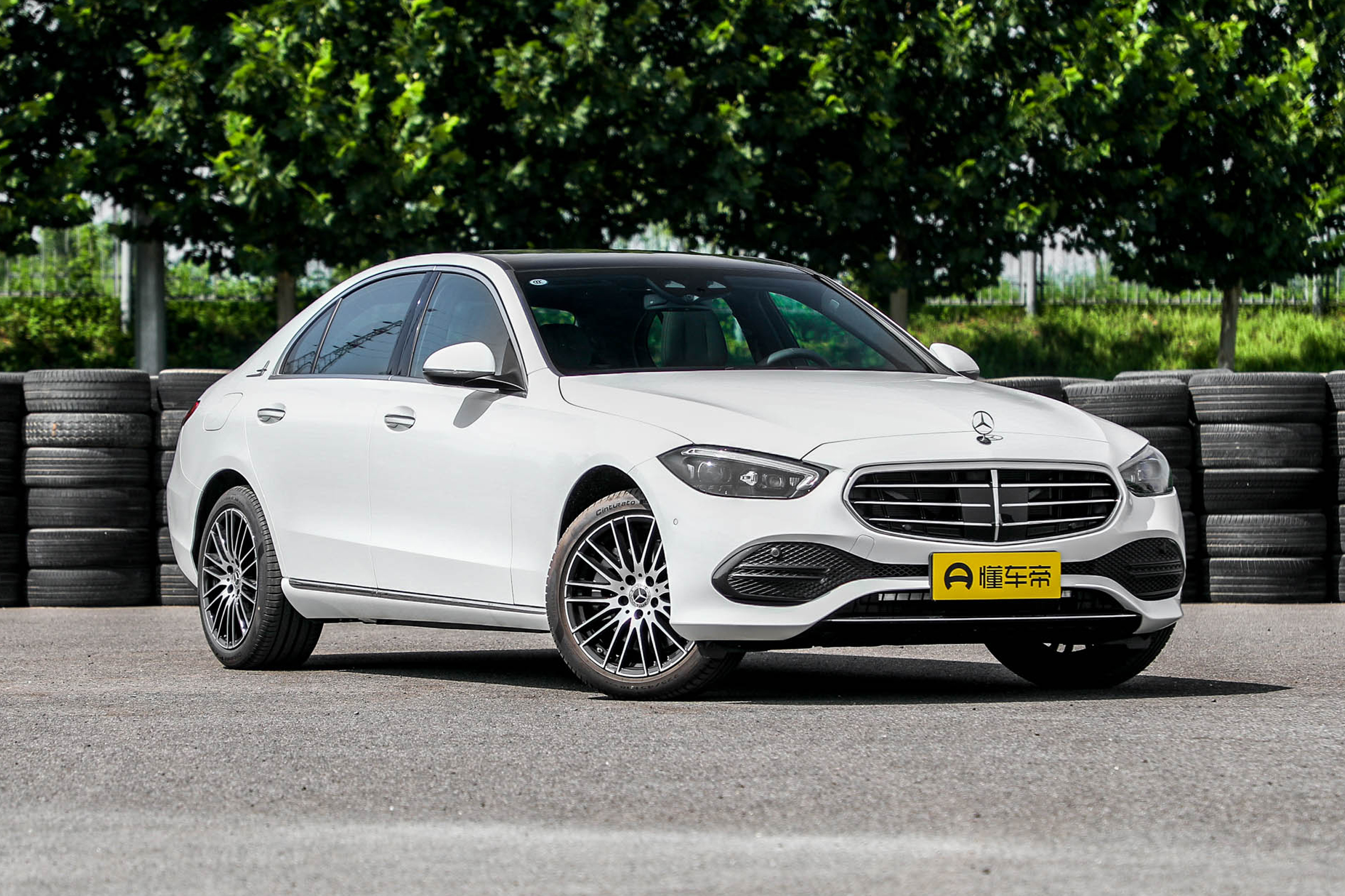 新车 | 没答案时就选"c" 全新一代奔驰c级深度解析