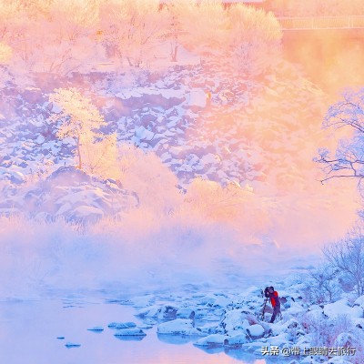 镜泊湖国家级风景名胜区介绍(镜泊湖是中国著名旅游、避暑和疗养胜地)