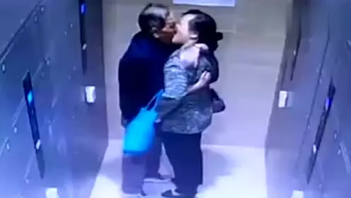二婚找一个离婚带男孩的女人(带男孩二婚再嫁的女人，目的不纯，无非让一个傻男人)
