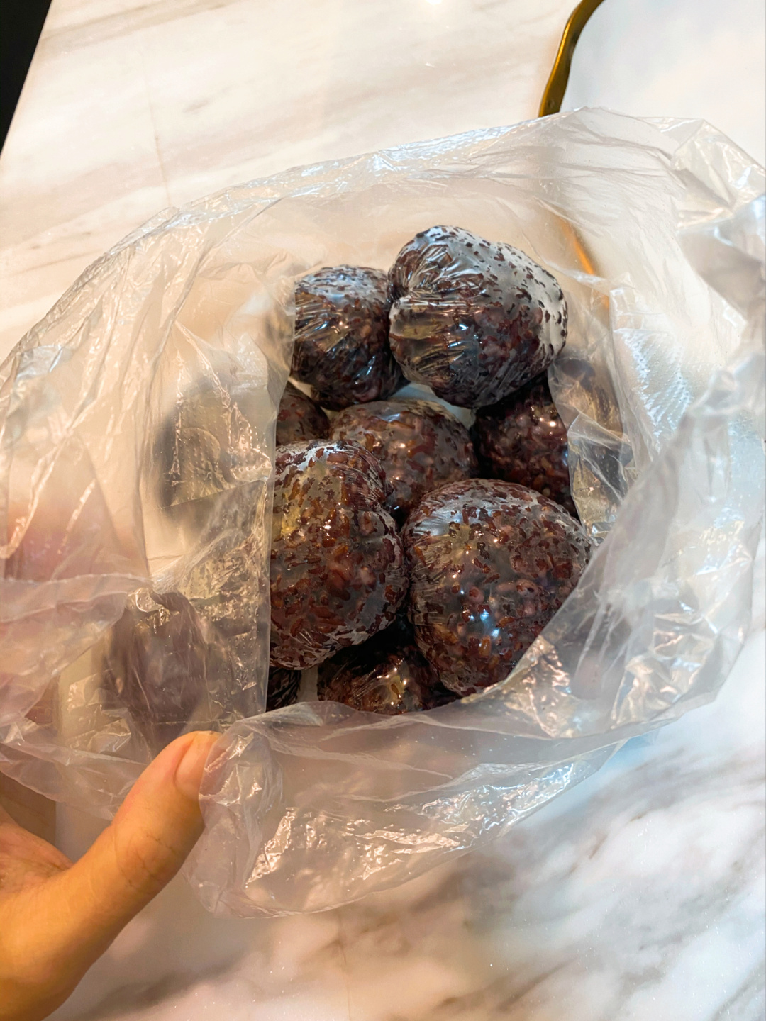 减脂不吃米饭用什么代替(减脂当真很痛苦，尤其是对于一个喜欢大口扒饭的人来说)