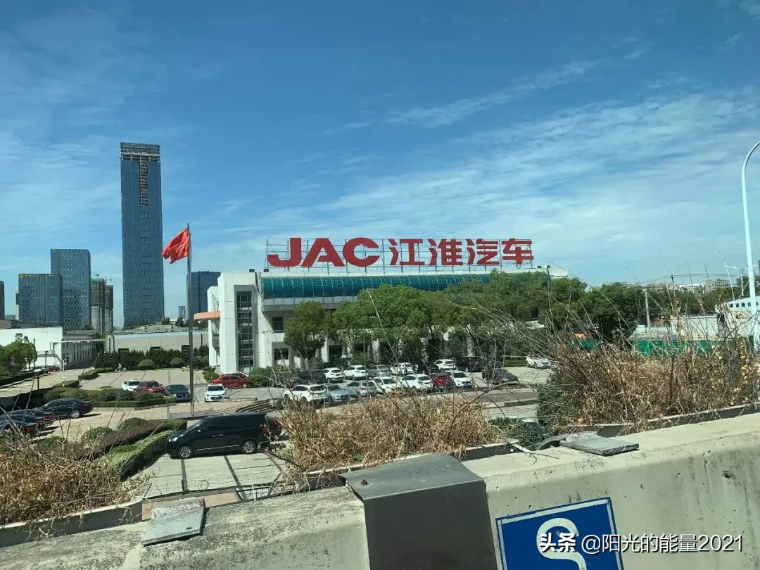 安徽江淮汽车前董事长左延安任内江淮汽车从1990年的954辆销量成长到