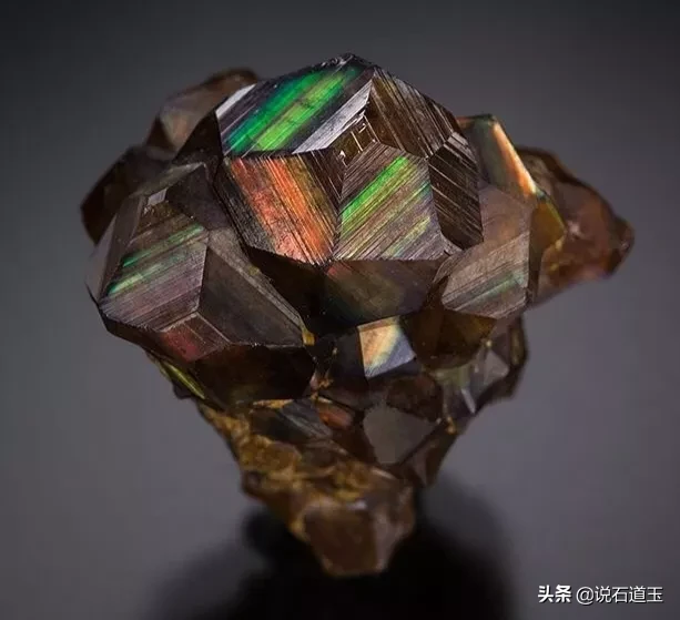 一月生辰石石榴石(一月生辰石石榴石之铁铝榴石)