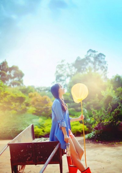 公司的前同事璐璐突然给我发消息，她说，公司叫我回去上班，还说要涨工资