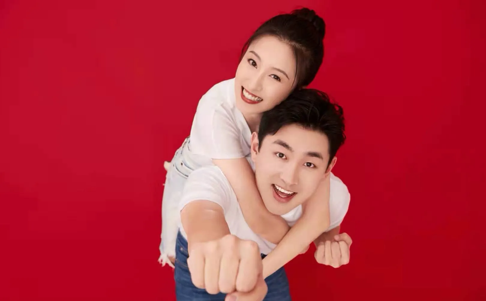 520纪念日该怎么表白(又到了一年一度520表白日，今年的520你要怎么过？准备怎)