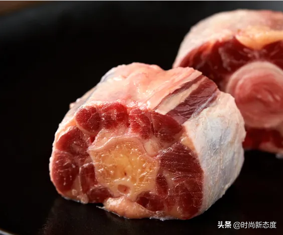 乌拉圭牛尾怎么做好吃(乌拉圭进口牛尾，红烧、煲汤、番茄烩……怎么做都好吃)