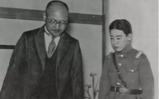间谍川岛芳子被枪毙(1948年北平第一监狱外，臭名昭著的女间谍川岛芳子被枪毙,记者)