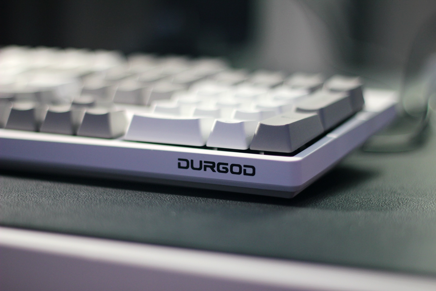 机械键盘400元价位的优质办公之选-DURGOD杜伽K320/K31087