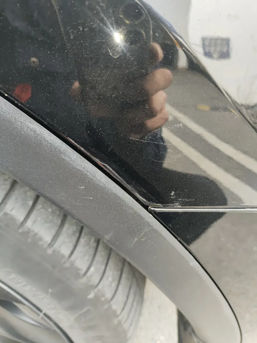 2021款特斯拉Model Y：一年亏损近5万，现在入手是馅饼还是陷阱？
