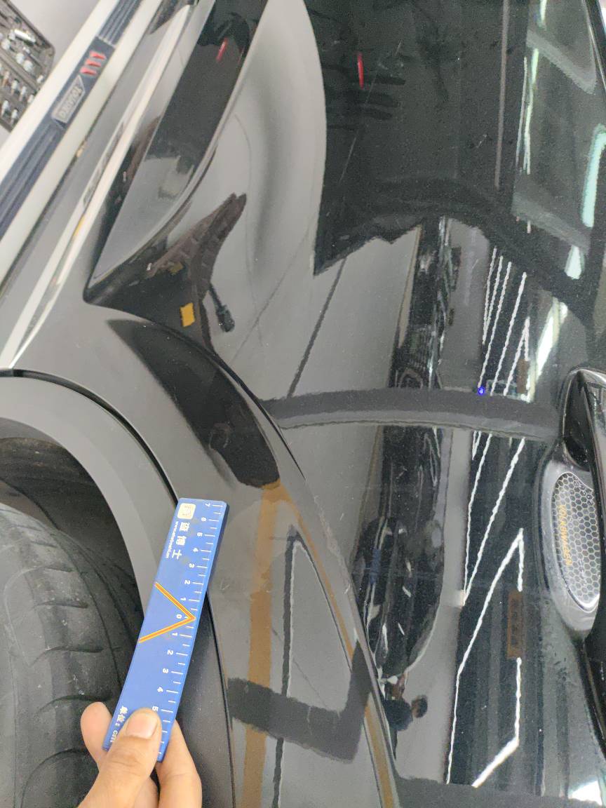 25万预算想买德系旗舰SUV？这台2021款途锐了解一下