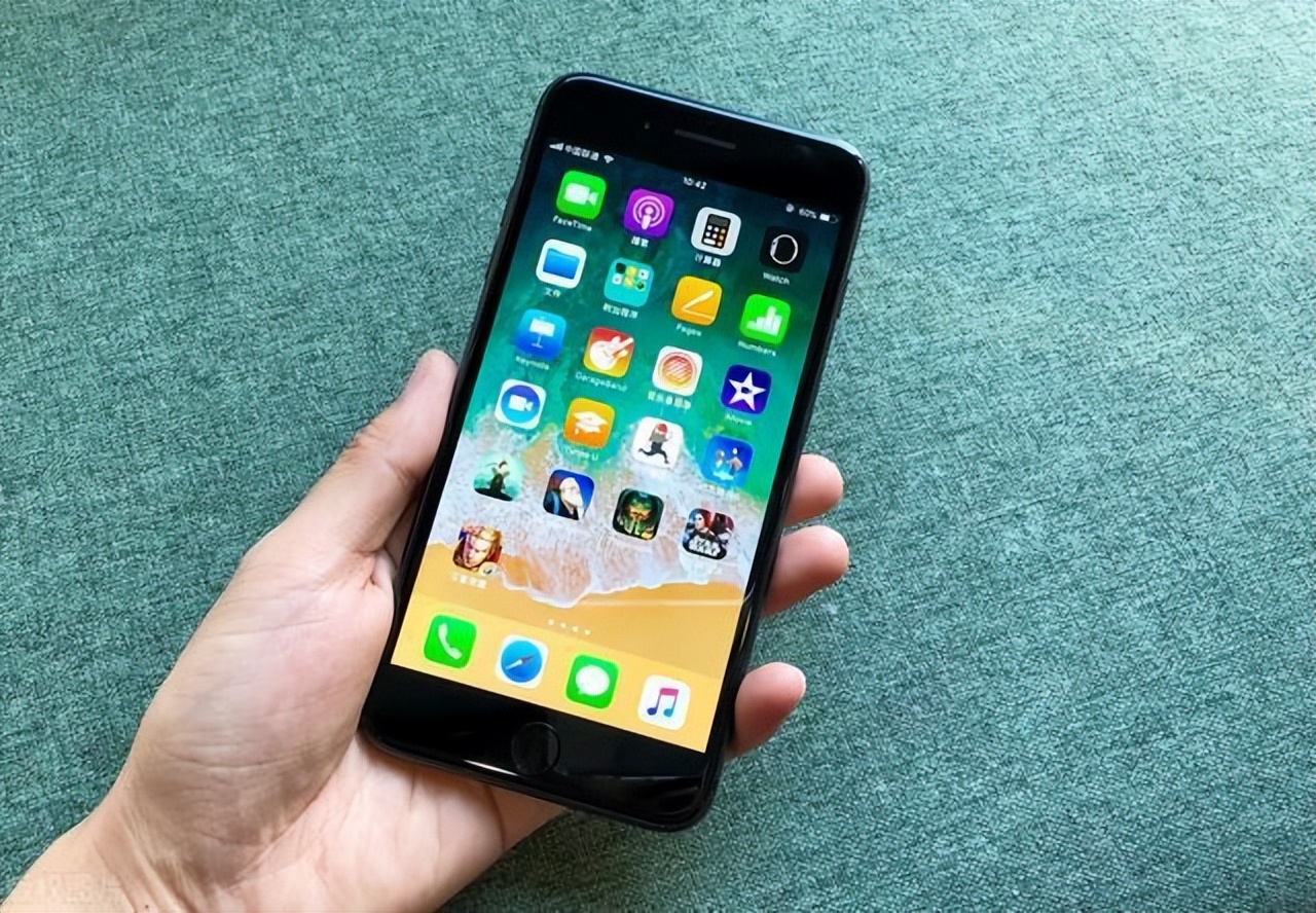 现在国产手机的各种系统,例如小米的miui,oppo的color os,荣耀的mag